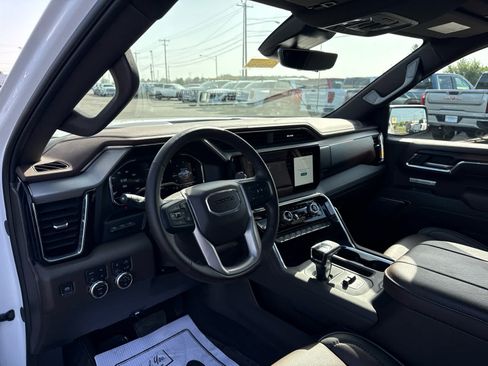 Certified 2025 GMC Sierra 1500 Denali w/ Denali Reserve Package AWD/4WD image 14