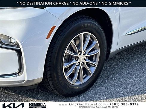 Used 2022 Buick Enclave Premium image 30