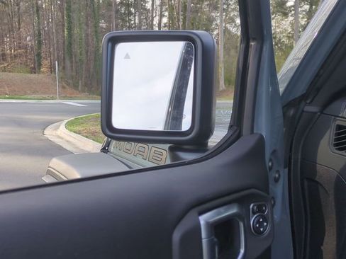 New 2026 Jeep Wrangler Unlimited Rubicon 392 image 18