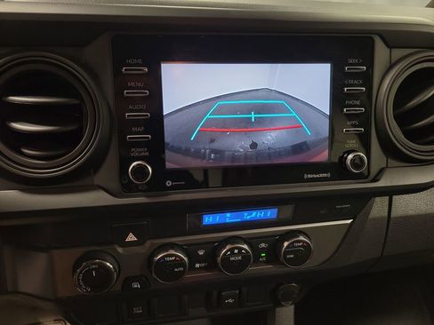 Used 2023 Toyota Tacoma SR image 17