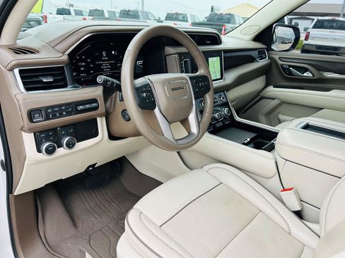 Used 2022 GMC Yukon Denali AWD/4WD image 21