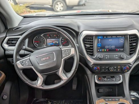 Certified 2021 GMC Acadia SLE w/ Driver Convenience Package image 18