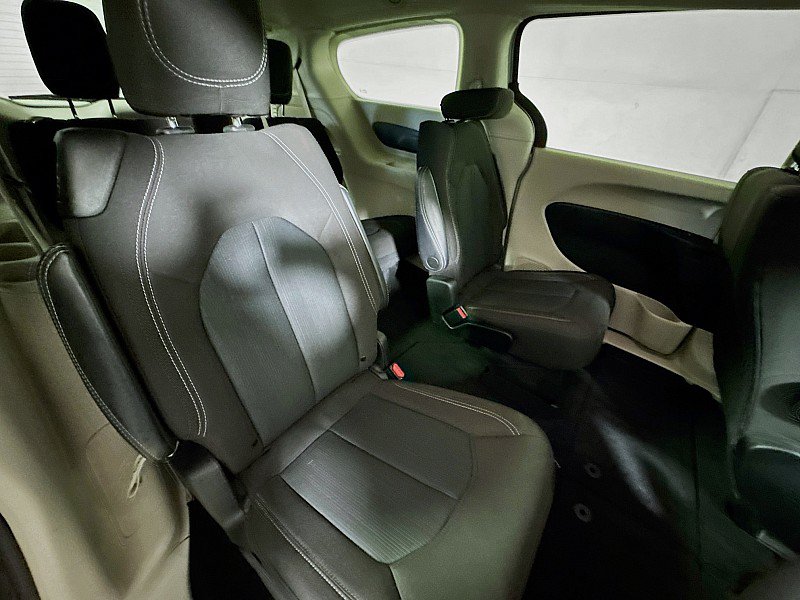 Used 2023 Chrysler Voyager LX FWD image 26