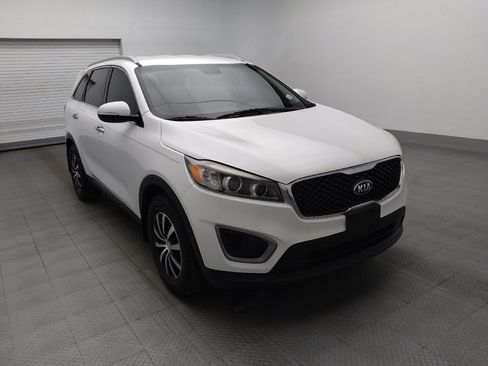 Used 2016 Kia Sorento LX FWD image 13