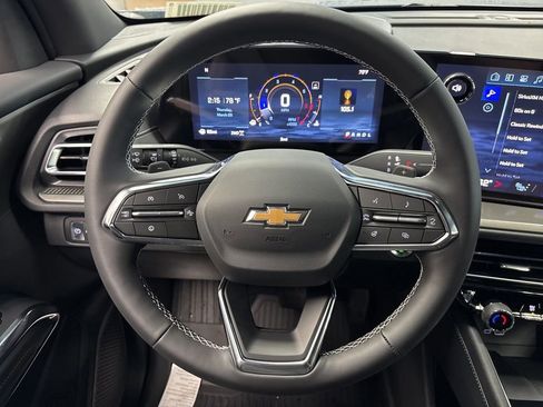 New 2026 Chevrolet Traverse LT w/ Driver Confidence Package AWD/4WD image 40
