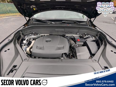 Certified 2022 Volvo XC90 T6 Inscription w/ Climate Package image 26