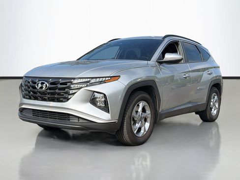 Used 2022 Hyundai Tucson SEL w/ Cargo Package FWD image 2