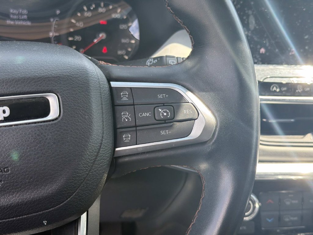 Used 2022 Jeep Compass Limited w/ Sun and Sound Group AWD/4WD image 10