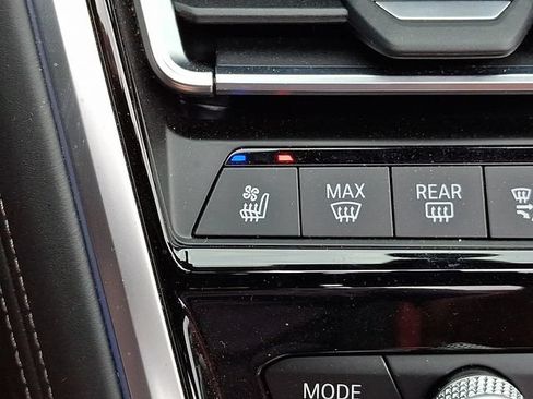 Used 2024 BMW M850i xDrive Convertible AWD/4WD image 28