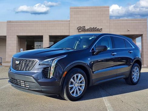 Certified 2023 Cadillac XT4 Luxury w/ Cold Weather Package image 1