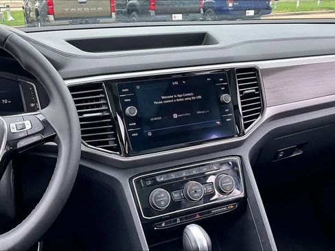Used 2019 Volkswagen Atlas SEL FWD image 7