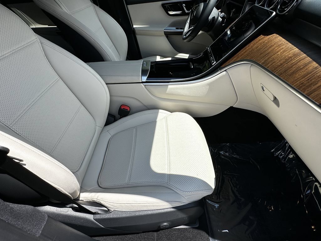 Certified 2025 Mercedes-Benz GLC 350e 4MATIC image 15
