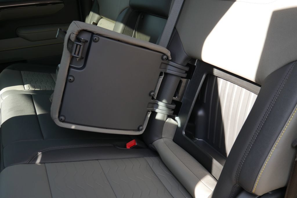 New 2026 Chevrolet Silverado 1500 ZR2 w/ LPO, Dark Essentials Package AWD/4WD image 19