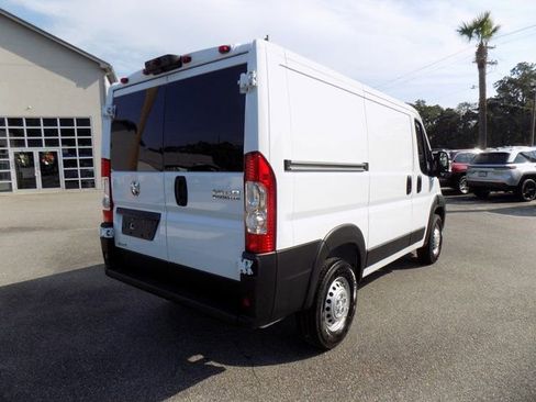 New 2026 RAM ProMaster 1500 w/ Premium Convenience Group FWD image 7