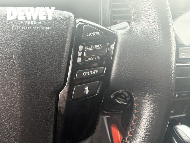 Used 2023 Nissan Frontier PRO-4X w/ Pro Convenience Package AWD/4WD image 18