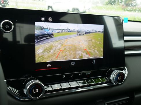 New 2025 GMC Canyon Elevation w/ Convenience Package image 23