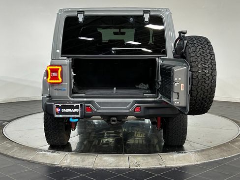 Used 2021 Jeep Wrangler Unlimited Rubicon 4xe w/ Steel Bumper Group AWD/4WD image 32