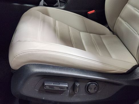 Used 2024 Honda CR-V EX-L image 44