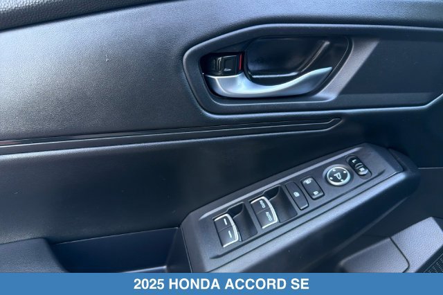 Certified 2025 Honda Accord SE image 13