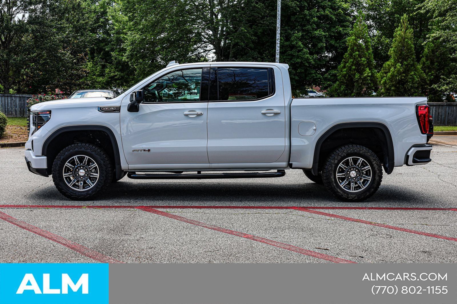 Used 2026 GMC Sierra 1500 AT4 AWD/4WD image 9