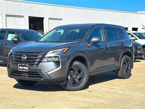 New 2026 Nissan Rogue SV w/ Cold Weather Package image 2