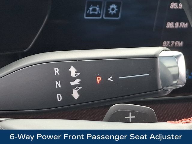 Used 2026 Chevrolet Traverse RS AWD/4WD image 11