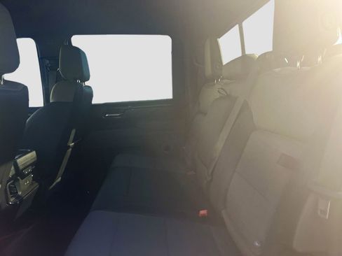 Used 2025 Chevrolet Silverado 2500 ZR2 w/ Technology Package image 25