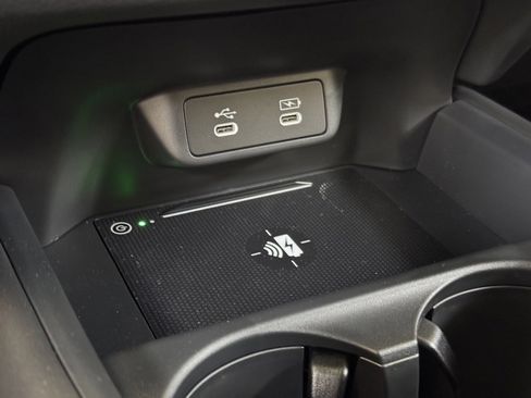 New 2026 Honda HR-V Sport image 32