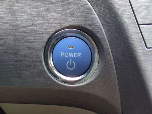 Used 2012 Toyota Prius Two FWD image 24