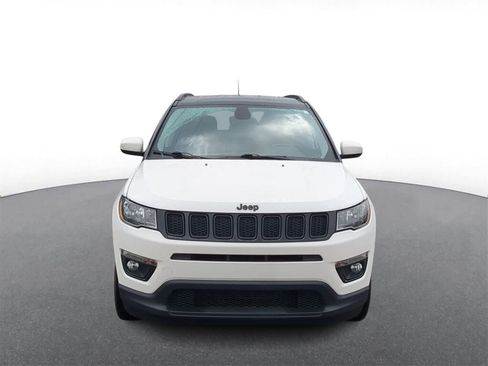 Certified 2018 Jeep Compass Latitude w/ Popular Equipment Group image 3