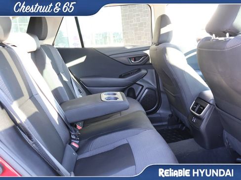 Used 2025 Subaru Outback Premium w/ Popular Package #1A AWD/4WD image 12
