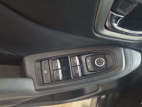 Used 2021 Subaru Forester Limited w/ Popular Package #3 image 15