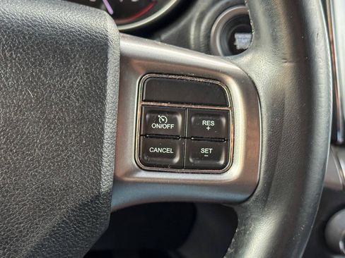 Used 2019 Dodge Journey Crossroad AWD/4WD image 25