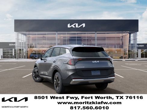 New 2026 Kia Sportage LX FWD image 4