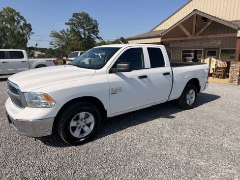 Used 2022 RAM 1500 Tradesman w/ Chrome Plus Package RWD image 3