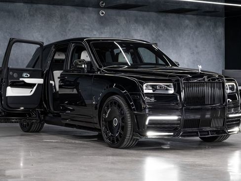 Used 2023 Rolls-Royce Cullinan AWD/4WD image 7