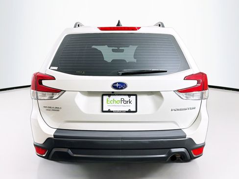 Used 2024 Subaru Forester AWD/4WD image 7