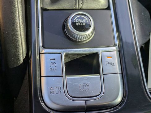 Used 2024 Kia Telluride LX image 26