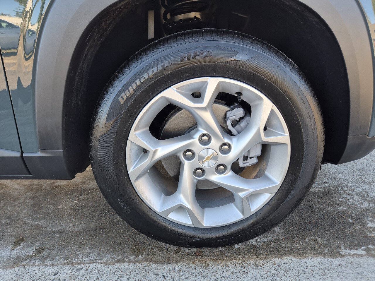 Used 2026 Chevrolet Trax LS w/ LS Convenience Package FWD image 20