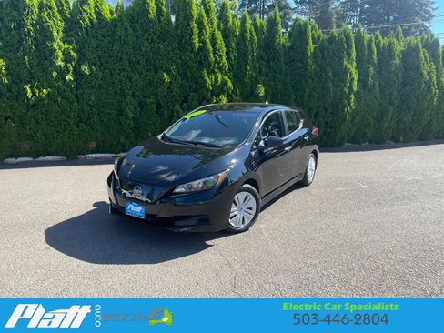 Used 2025 Nissan Leaf S FWD image 2