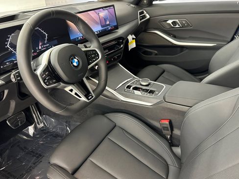 New 2026 BMW 330i Sedan w/ M Sport Package image 4