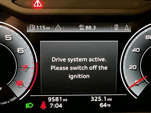 Used 2023 Audi A6 Premium Plus w/ Premium Plus Package image 25