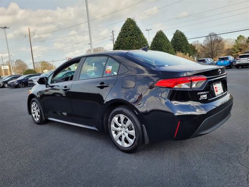 Certified 2026 Toyota Corolla LE image 8