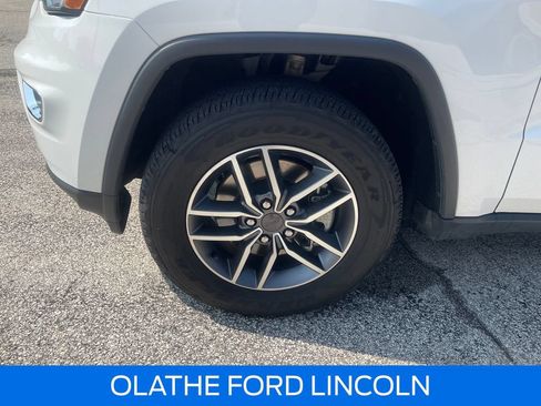 Used 2022 Jeep Grand Cherokee Limited w/ Trailer Tow Group IV AWD/4WD image 30