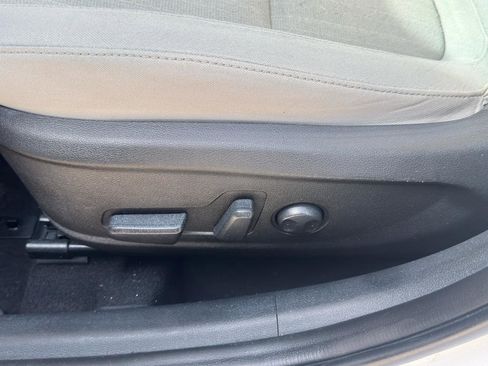 Used 2023 Hyundai Kona SEL FWD image 15