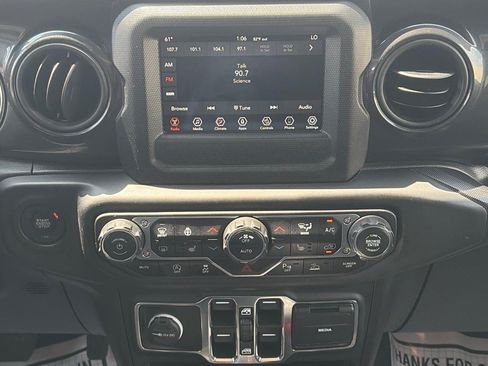 Used 2021 Jeep Wrangler Unlimited Sport AWD/4WD image 15