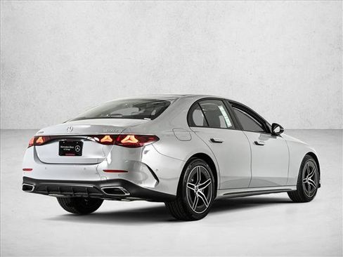 New 2026 Mercedes-Benz E 350 4MATIC Sedan image 5