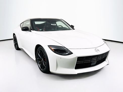 Used 2024 Nissan Z Performance w/ Floor Mat Package RWD image 1
