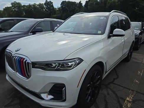 Used 2020 BMW X7 xDrive40i w/ Cold Weather Package AWD/4WD image 1