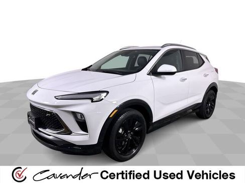 Used 2024 Buick Encore GX Sport Touring image 1